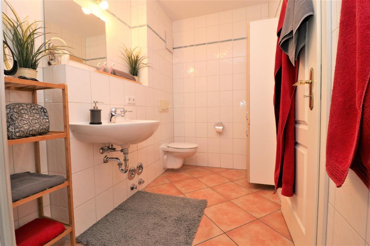 Appartamento Achtern Hafen App 01 Wustrow  Esterno foto